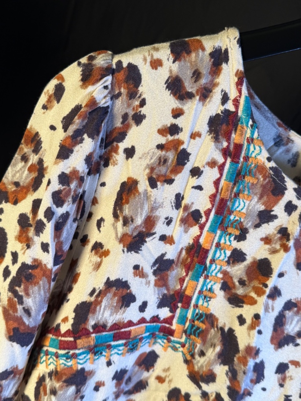 Boutique brand Savanna Jane Top (Lg) - Picture 3 of 7